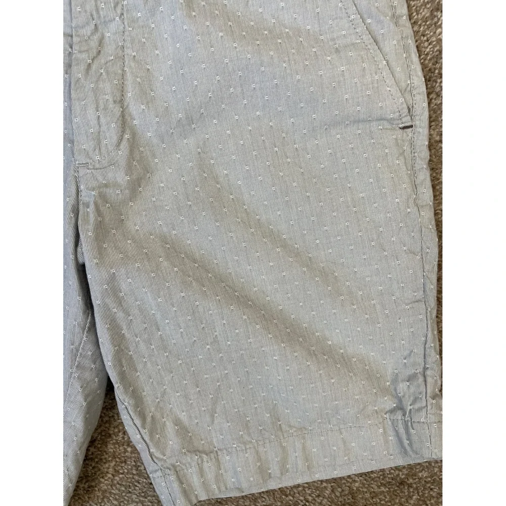 Ted Baker London Erba Mens Chino Shorts Light‎ Blue Micro Dot Striped 32R